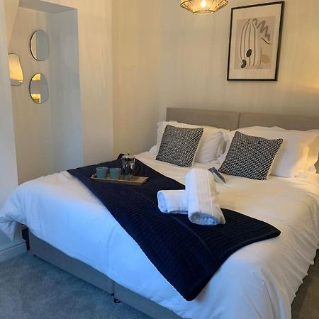 Alto - Lovely 2 Bedroom Serviced Apartment Bristol By Mint Stays エクステリア 写真
